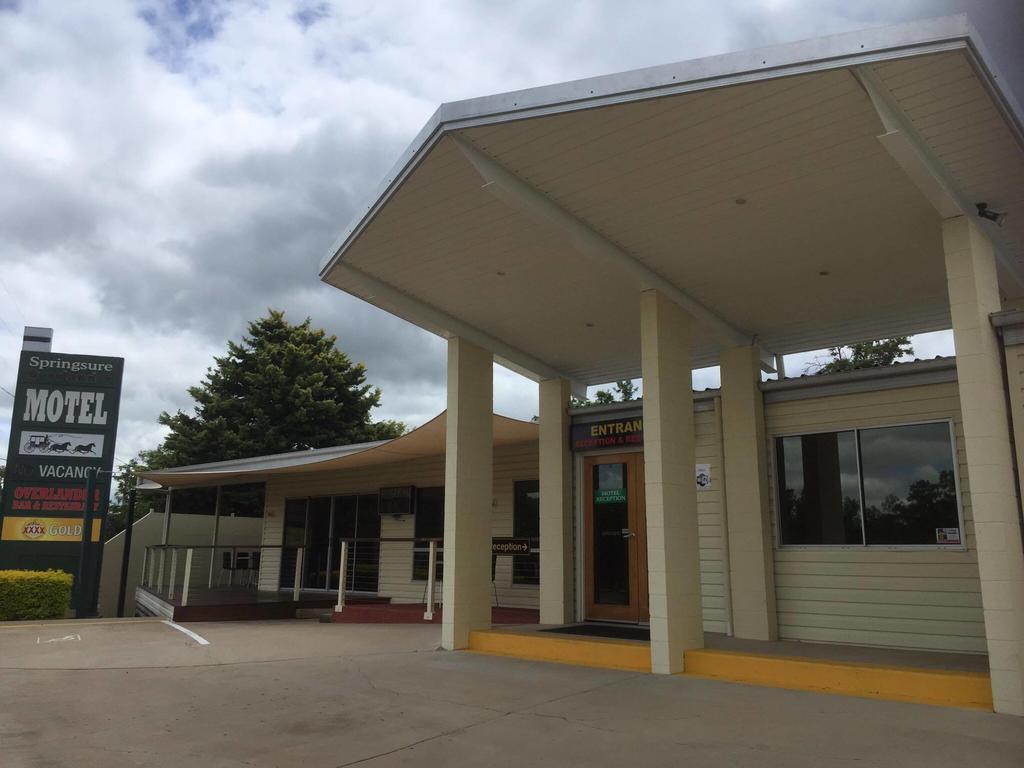 Springsure Overlander Motel ภายนอก รูปภาพ